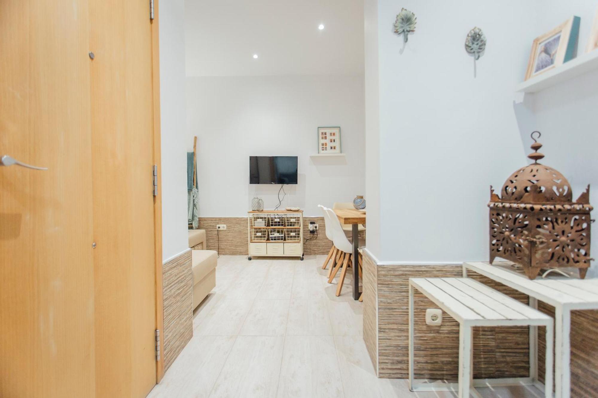 Apartmán Beautiful And Cozy- 1Bd 1Bth- Arenal Center Sevilla Exteriér fotografie